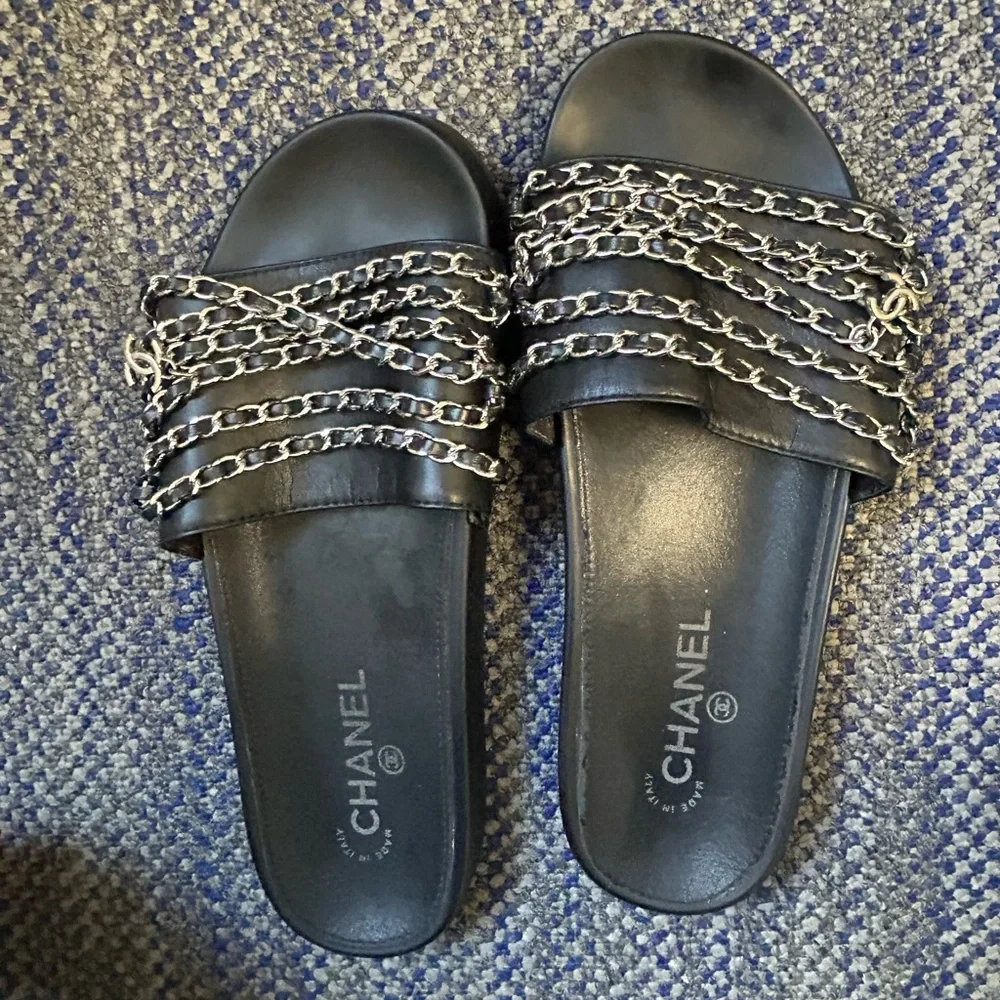 Fashion Designer Chain Mule Slide - Picture 5 of 7